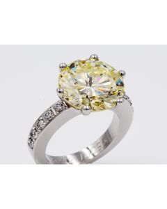 Ring Platin 8,3 ct